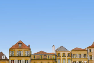 Risques naturels et immobilier : ce que tout investisseur doit vérifier avant d'acheter